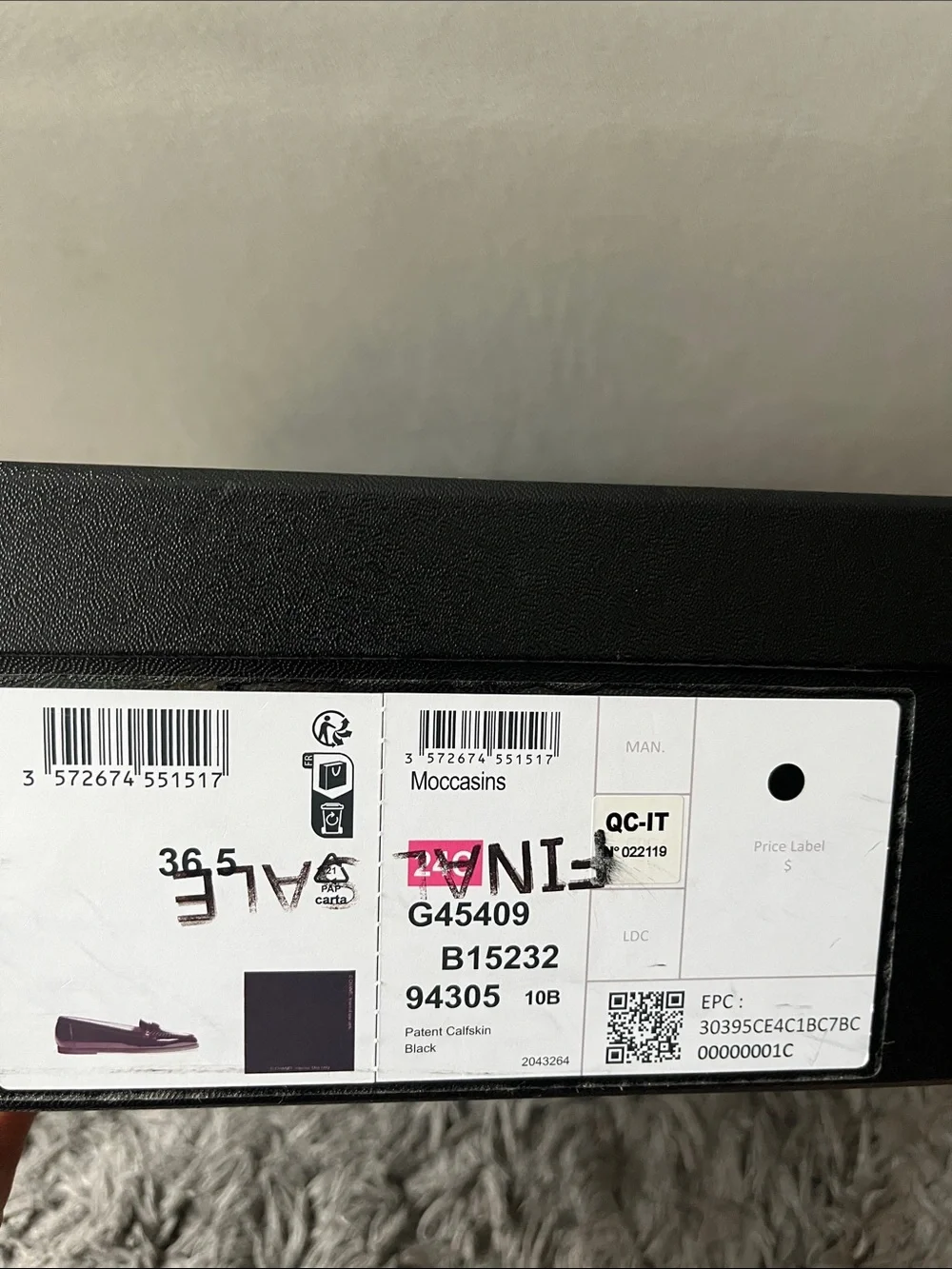 Chanel black loafers. Patent calfskin. Size 36.5. New in box. Season 24C.